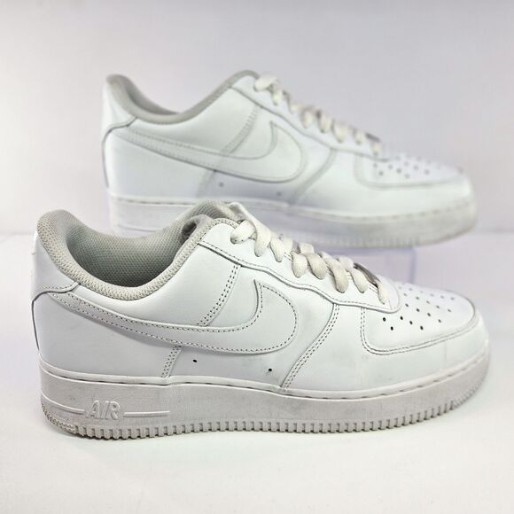 Nike Air Force 1 Low Triple White Men’s Size 9 CW2288-111 Used OG Box main image 4